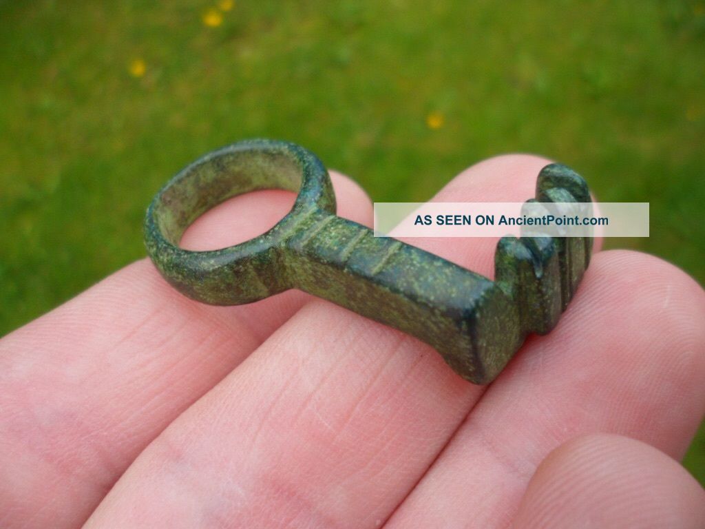 C.  150 A.  D British Found Roman Period Legionary / Military Bronze Key Perfect British photo