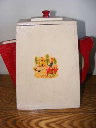 Antique Beige Wooden Folk Art Flaked Laundry Soap Pitcher W/lid photo