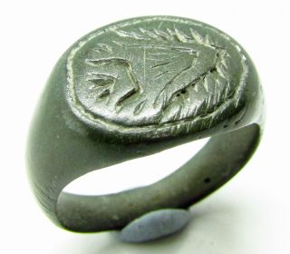 Rare Authentic Wearable Viking Era Signet Ring - Unusual Intaglio - Ad 1200 - T1 photo