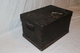 Antique Vintage 1800 ' S Stagecoach Metal Strong Box Cowboy Bank Safe W/keys photo