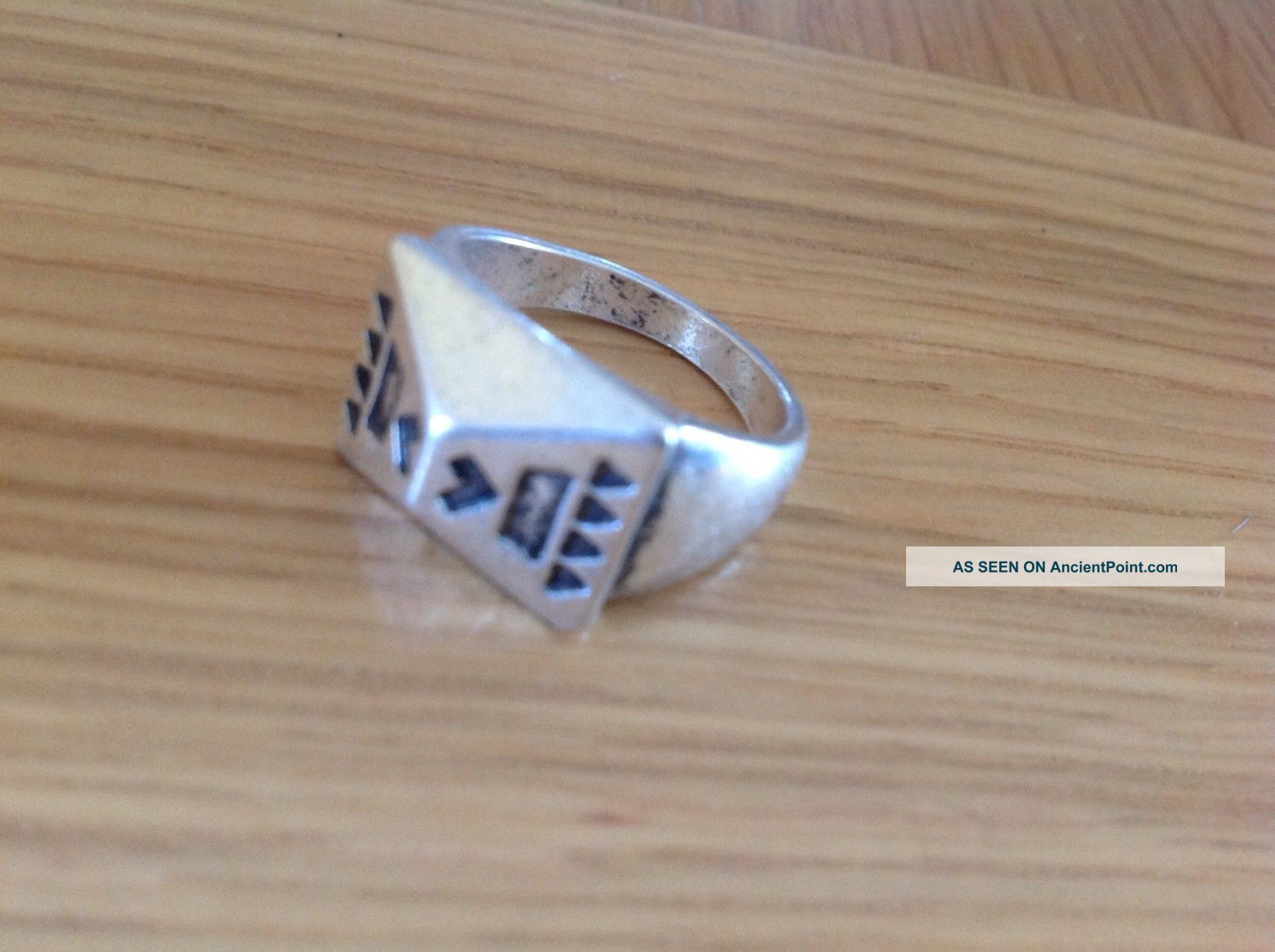 ' Beach Finds ' A Really Finger Ring Size R British photo