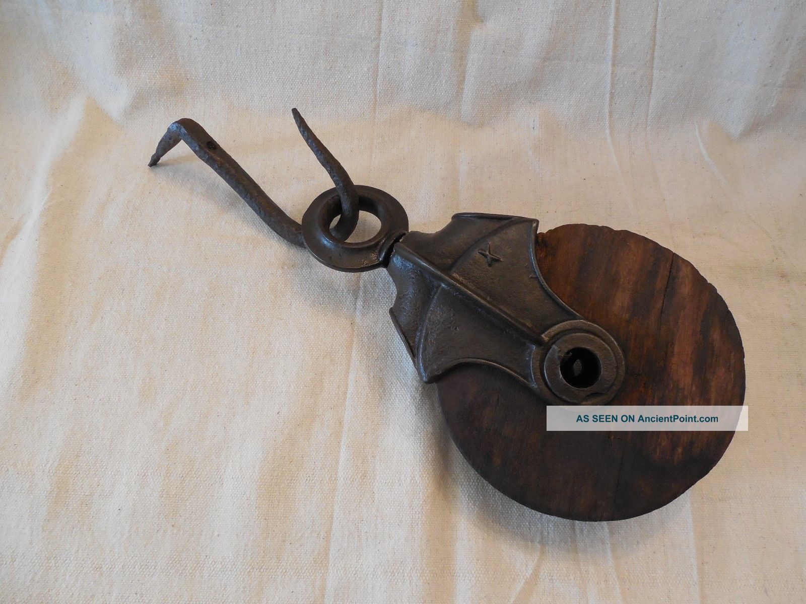 Antique Cast Iron Barn Pulley With Hook / Barn Hay Tool Metalware photo
