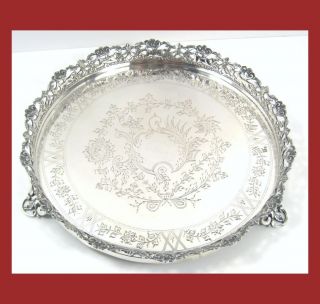 Salver Engraved Three Feet Solid Silver photo