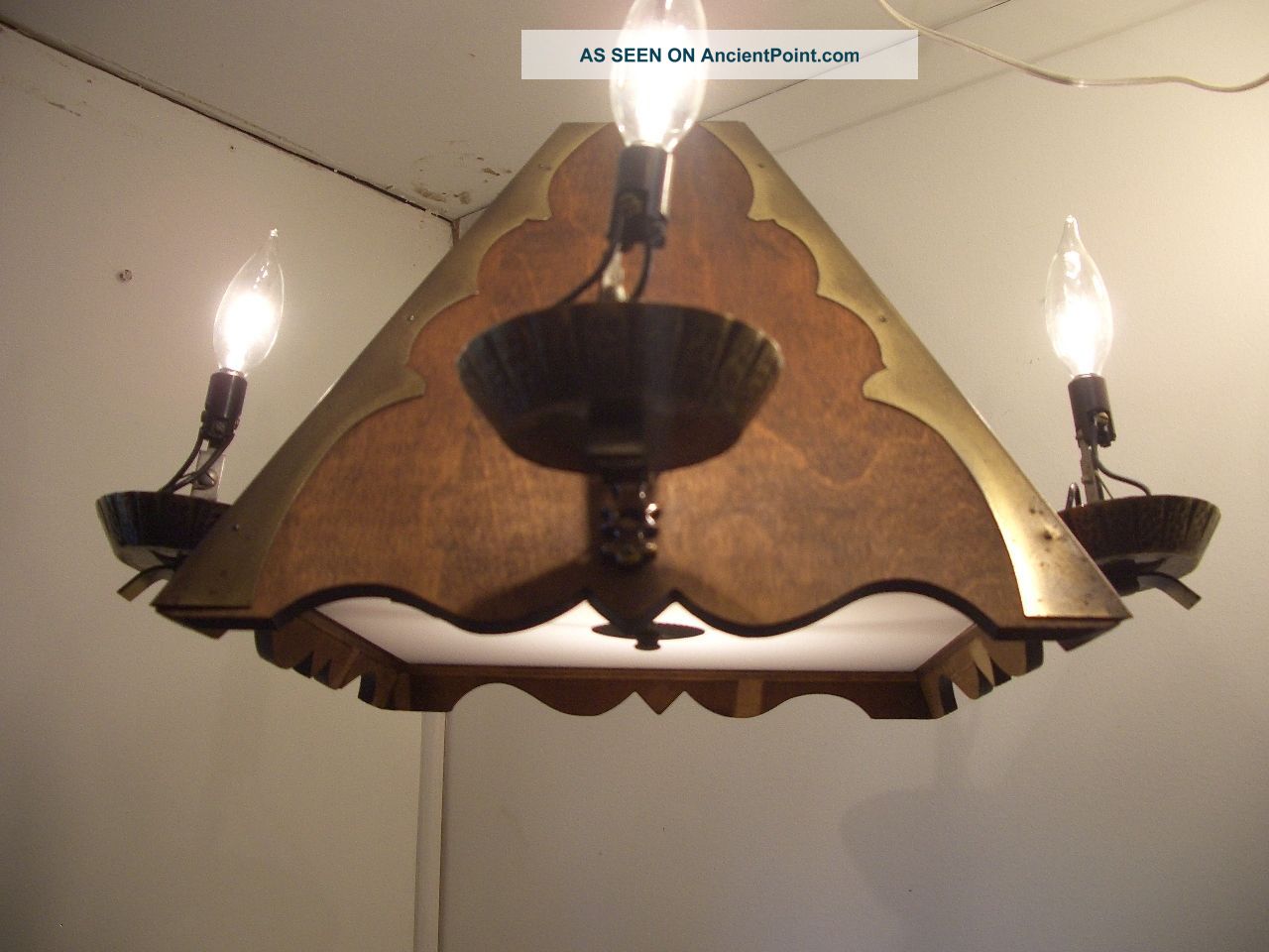 chandelier vintage Cabin Hanging Arm 5   Vintage Lodge Brass Wood  rustic Light 4 Chandelier Rustic
