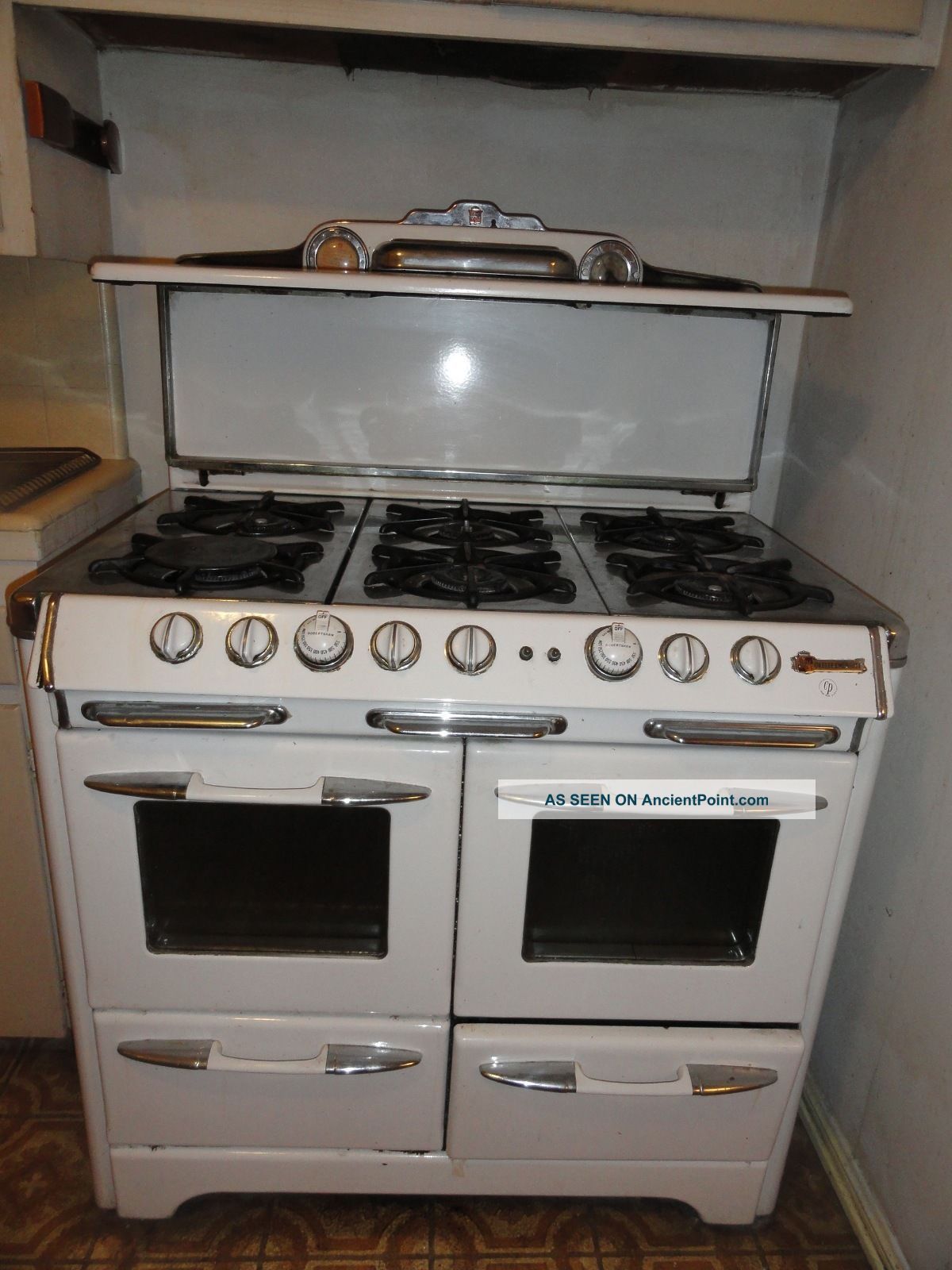 2 White O ' Keefe & Merritt ' S Stoves Stoves photo