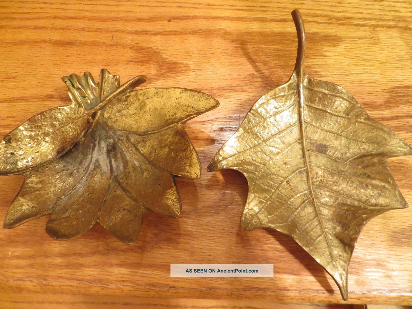 Pair Virginia Metalcrafters Leaf Dishes Poinsettia And Sage 1948 And 1960 Metalware photo