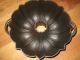 Very Old Antique Cast Iron Bundt Pan Massive Quality Germany 3228 G Stamped Other Antique Home & Hearth photo 3