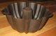 Very Old Antique Cast Iron Bundt Pan Massive Quality Germany 3228 G Stamped Other Antique Home & Hearth photo 4