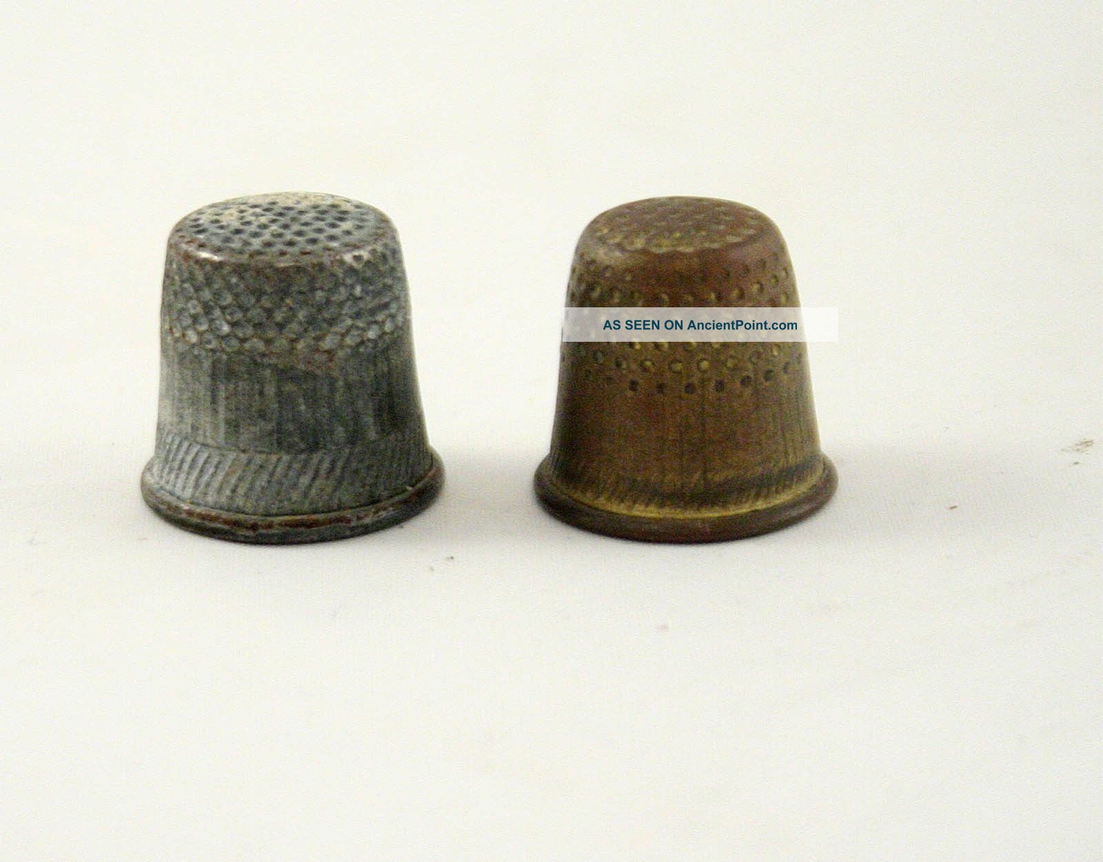Romania Copper And Aluminum Thimbles 20 ' S Thimbles photo