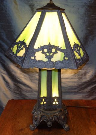 Vintage P&h Art Deco/arts & Crafts Green Slag Glass Table Lamp With Lighted Base photo