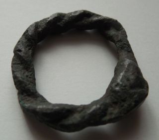 Viking Period Bronze Massive Crimped Ring Scandinavian 1000 - Ad - F, photo
