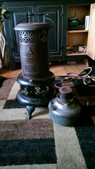 Vintage Perfection 525 Oil Kerosene Heater/ Stove - photo