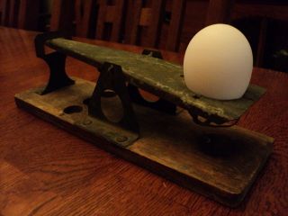 White Mfg.  Co.  Gardena Cal.  1918 Rare Green Metal & Wood Egg Scale photo