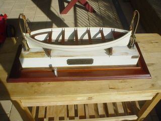 Antque 1900s Wooden Model Lifeboat With Welin Davits Rms Titanic photo