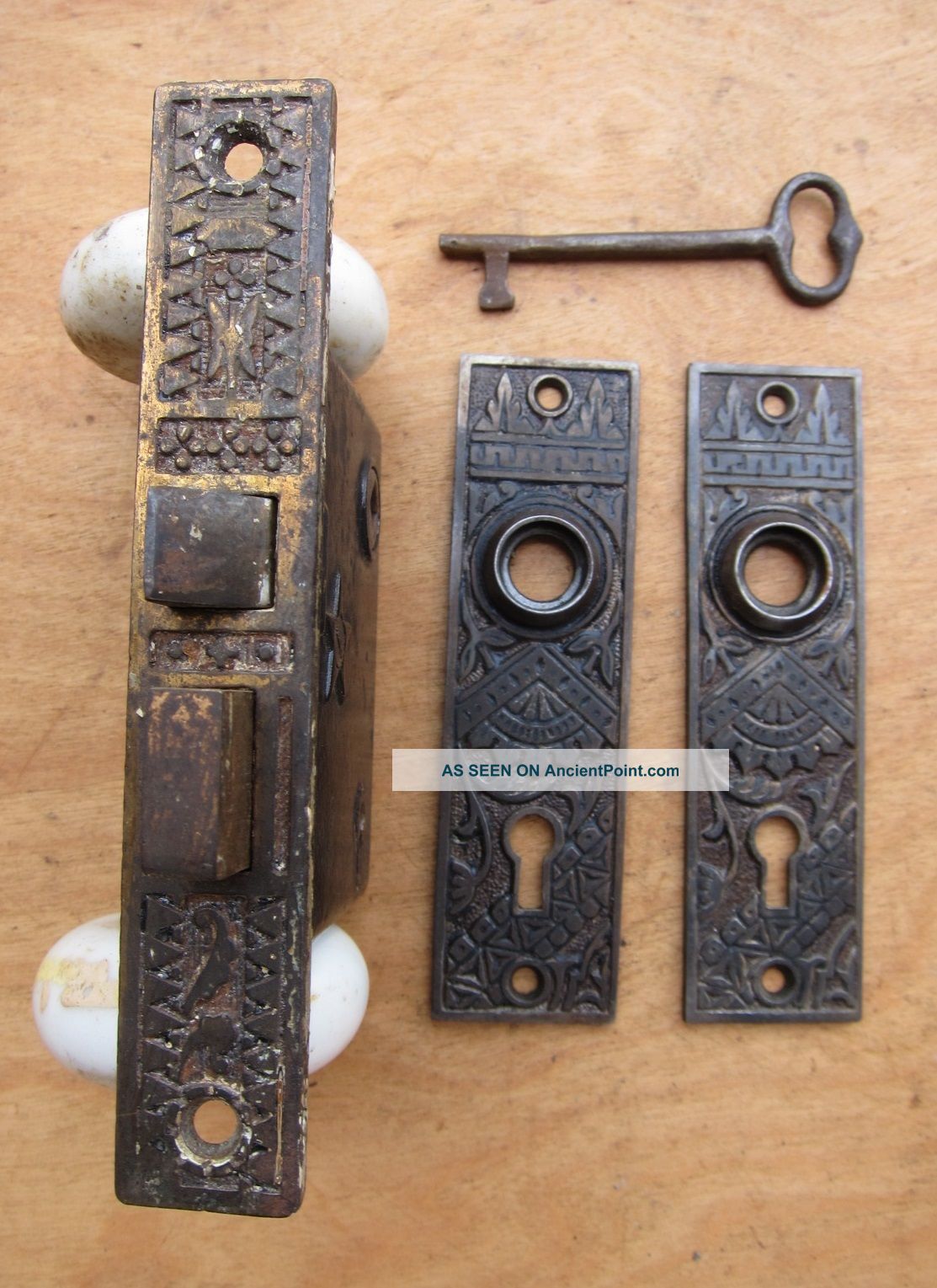 Victorian Eastlake Mortise Entry Door Lock/ Key/knobs,  Plates Locks & Keys photo