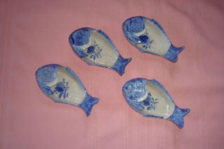 4 Antique/vtg Asian Chinese Blue/white Porcelain Fish Shaped Bone/sauce Bowls photo