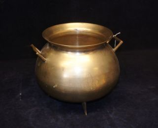 Vintage Footed Cast Brass Fire Place Bucket Cauldron Fleur De Lis & Leaf Designs photo