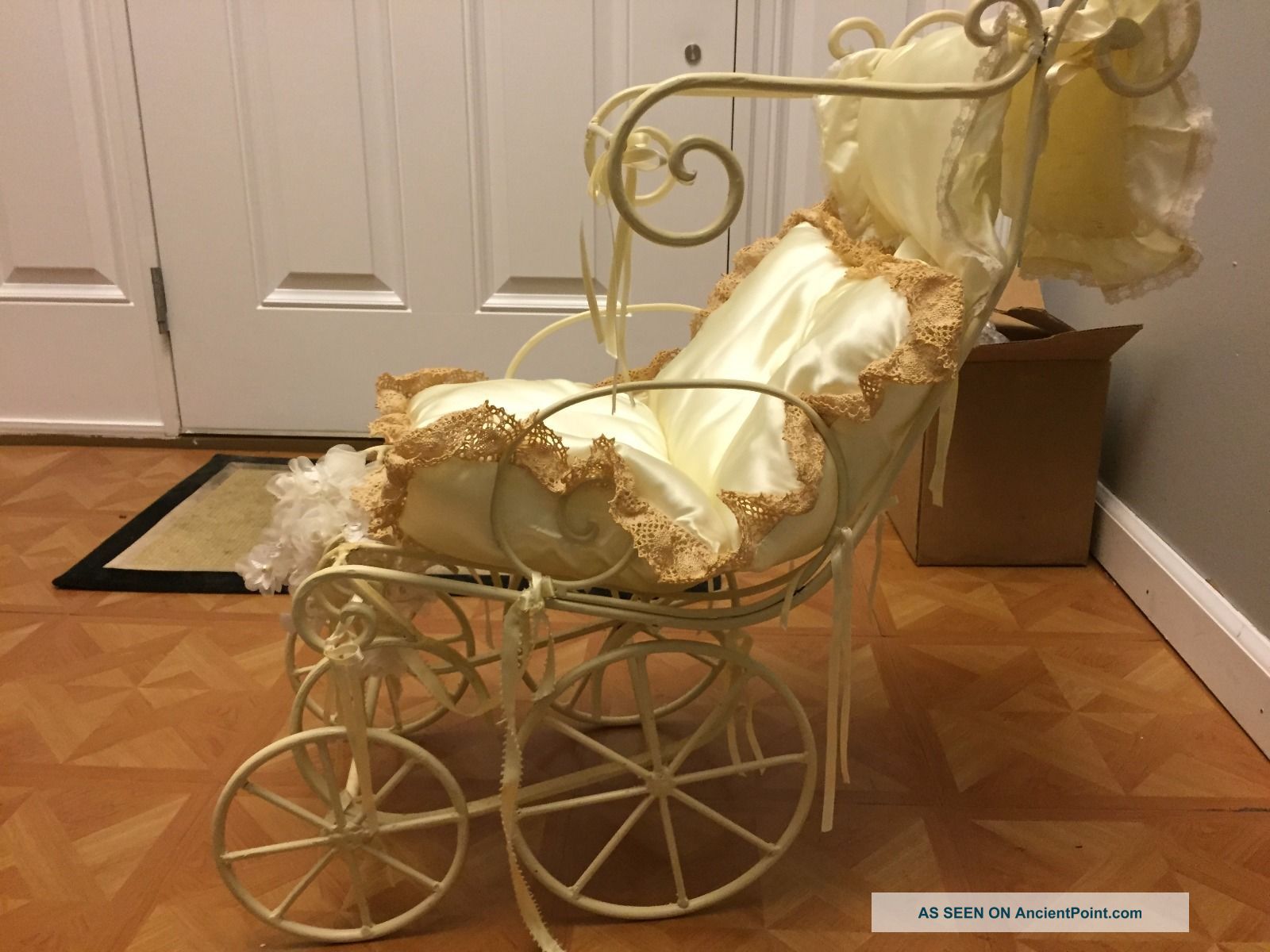 Vintage Baby Doll Carriage - Exsquisite Iron/metal Antique Baby Carriages & Buggies photo