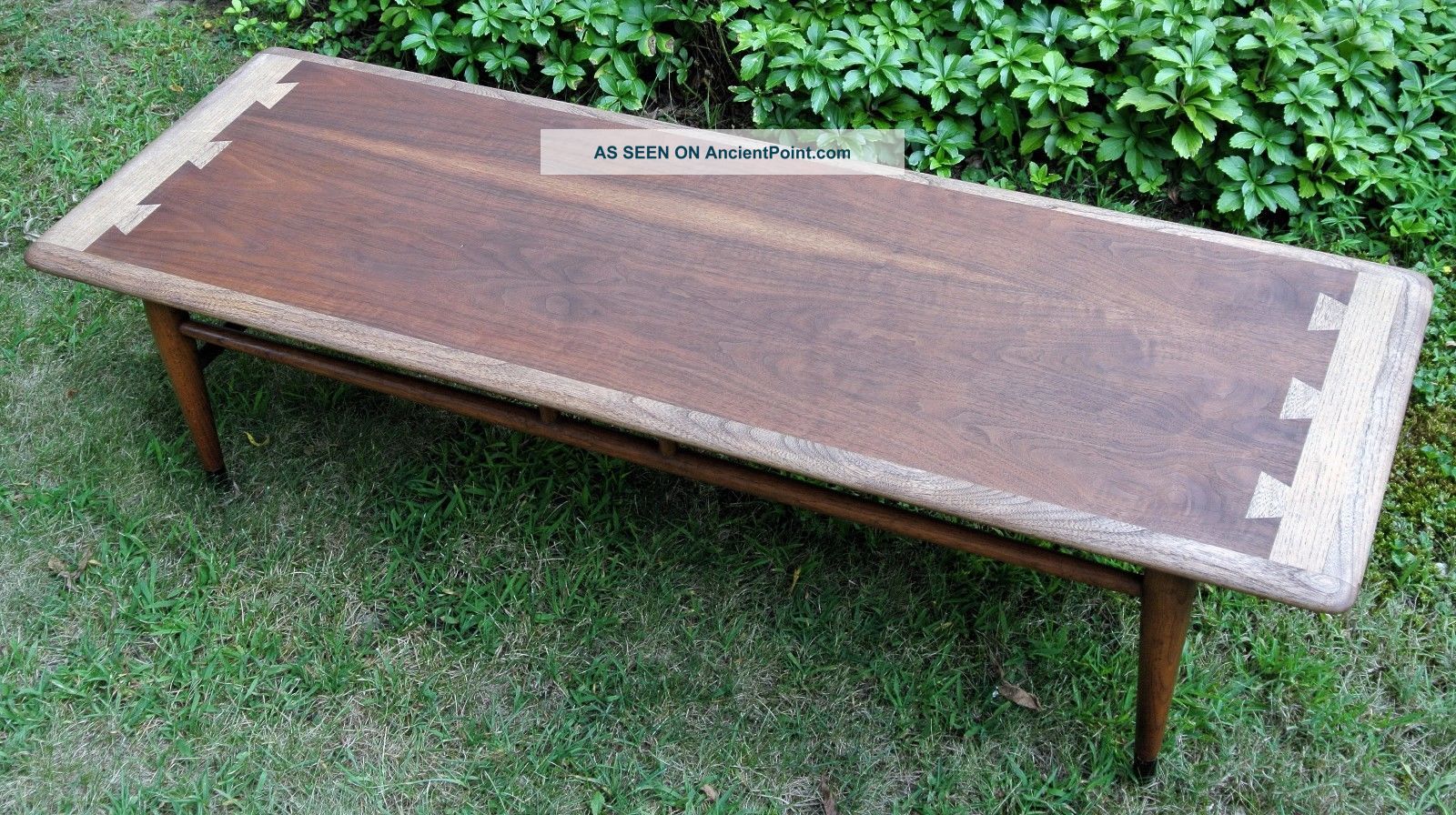 Lane Acclaim 900 - 01 Cocktail Coffee Table - Classic Mid - Century Modern 1965 Mid-Century Modernism photo