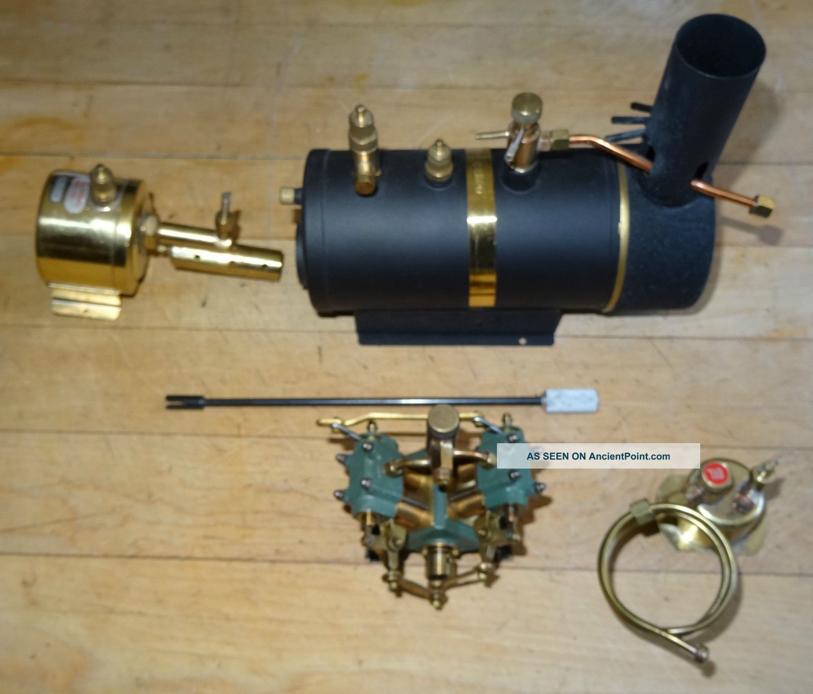Saito V4pr 4 Cyl Steam Engine With Satio B2f Horizontal Boiler/ Burner Other Antique Science Equip photo