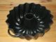 Very Rare Very Big Old Antique Cast Iron Bundt Pan Germany 4084 G Other Antique Home & Hearth photo 4