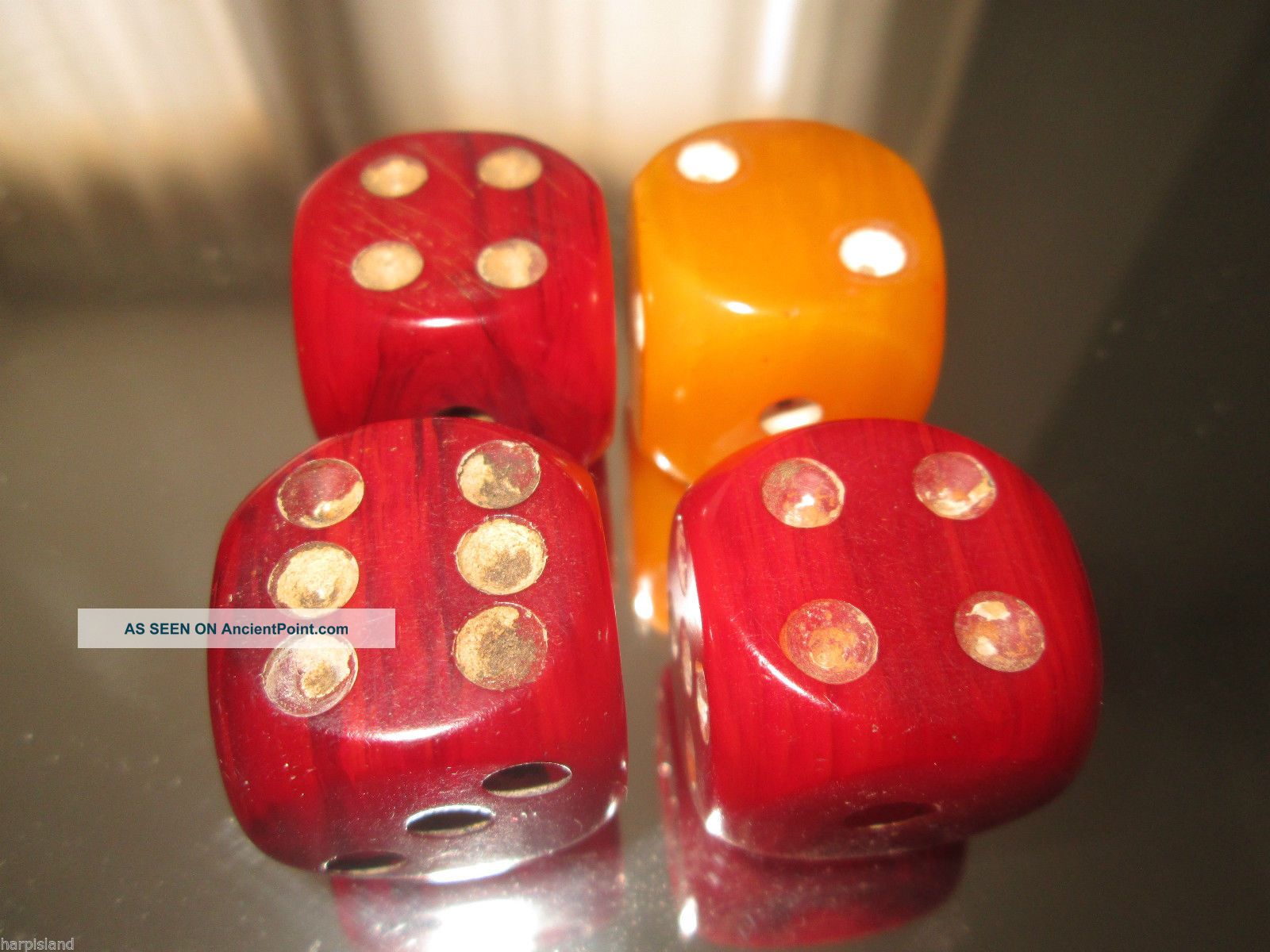 Art Deco Fantastic Amber Bakelite Dice X4 C1930 Art Deco photo