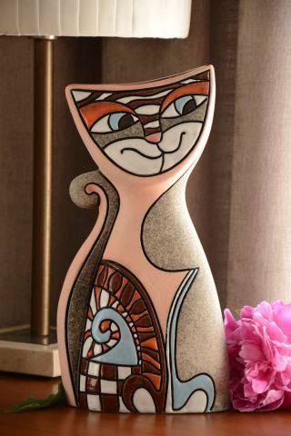 Large Handmade Unusual Gifts Painted Clay Decorative Flower Vase photo