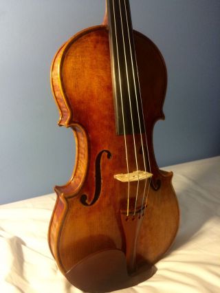 Neuner & Hornsteiner Violin photo