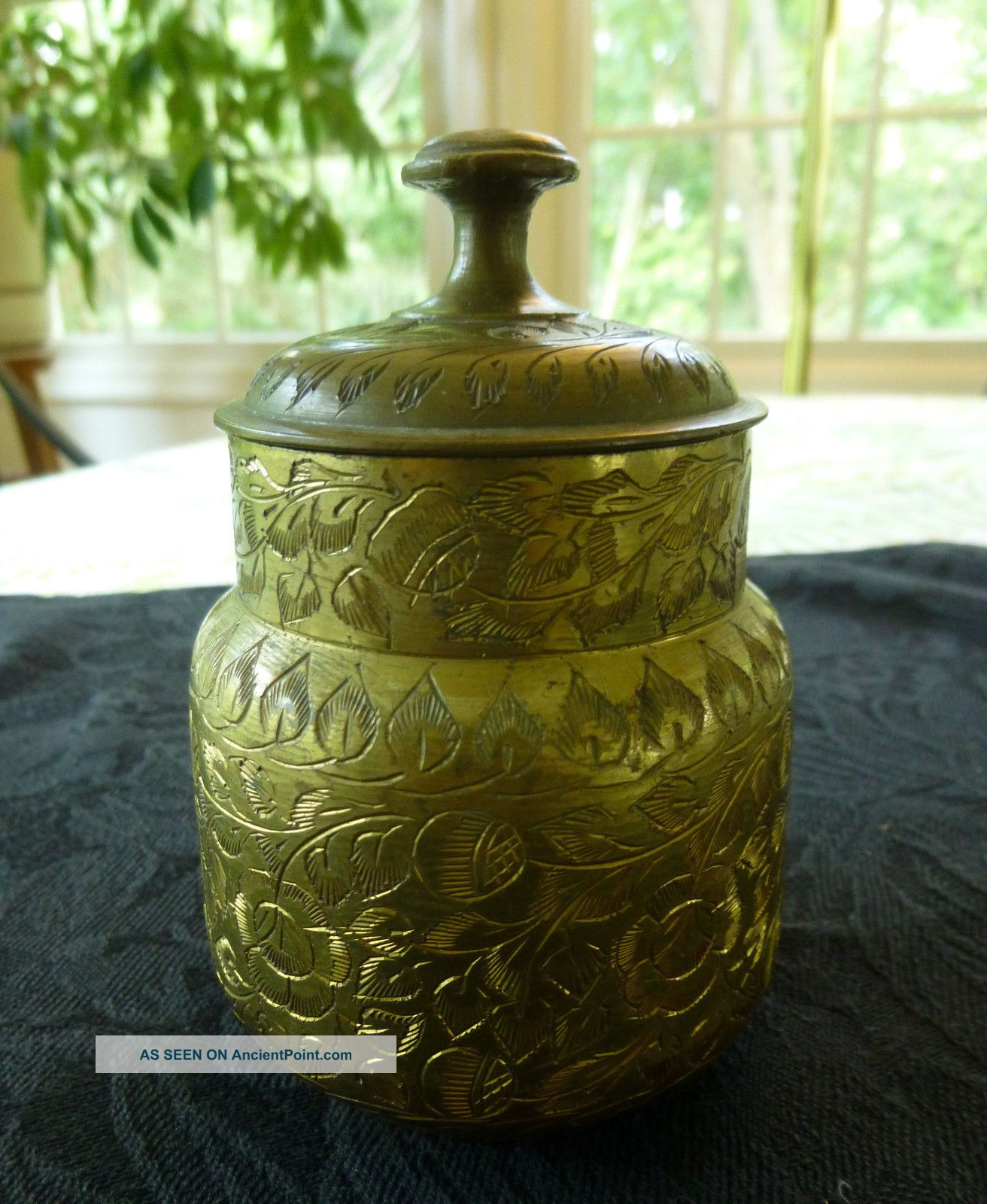 Vintage Sarna Of India Etched Brass Jar (4 1/4 Inches High) Metalware photo