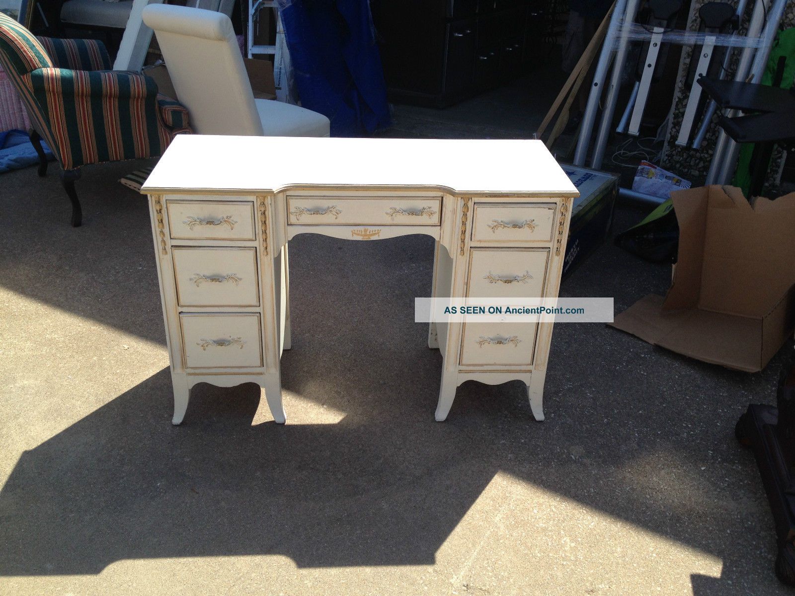 Vintage French Provincial Writing Desk Vanity Post-1950 photo
