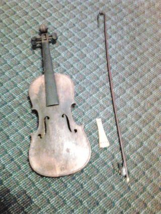 Antique Violin 1700 ' S photo