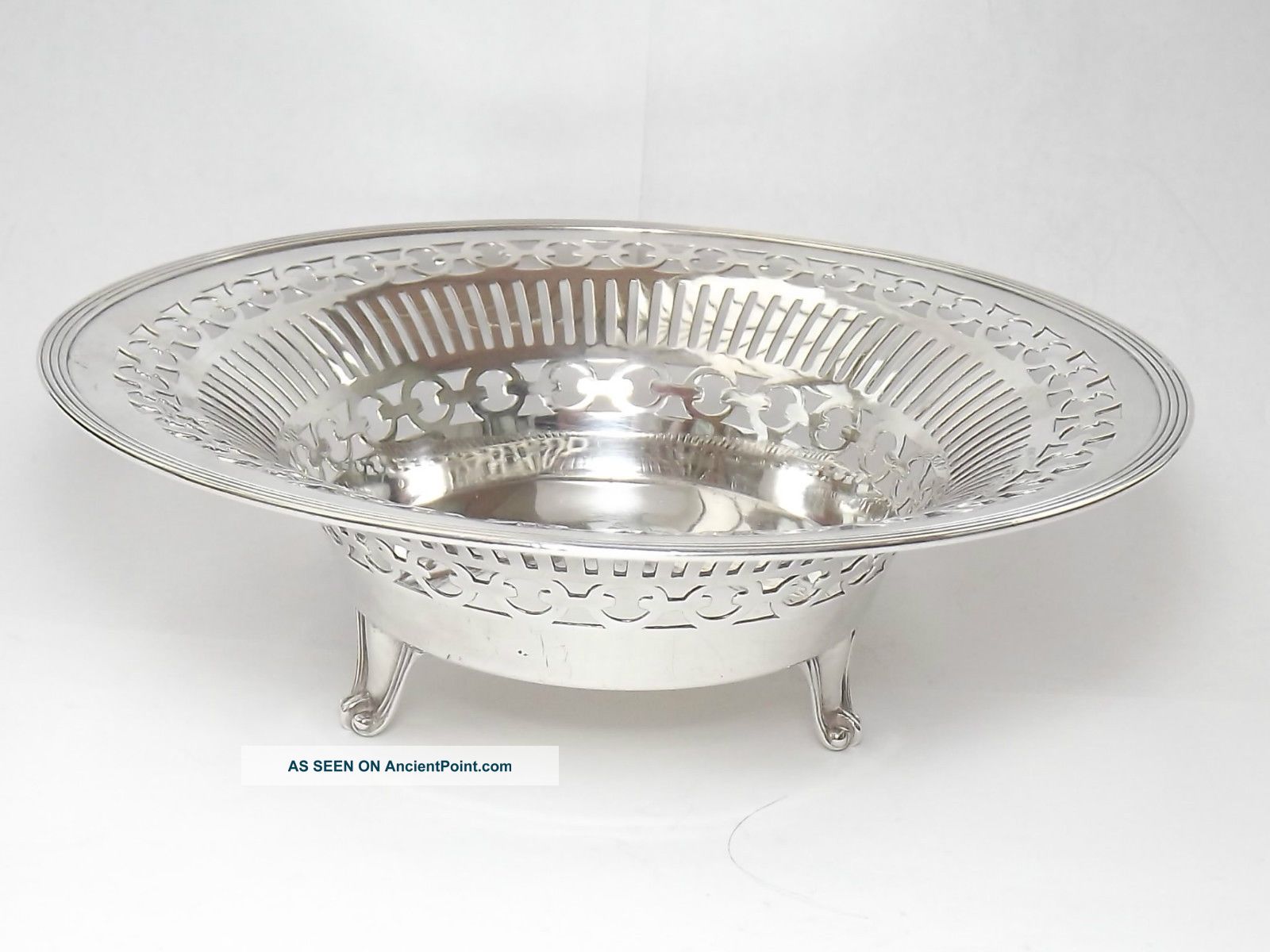 Quality Goldsmiths & Silversmiths Solid Silver Dish - London 1917 Dishes & Coasters photo