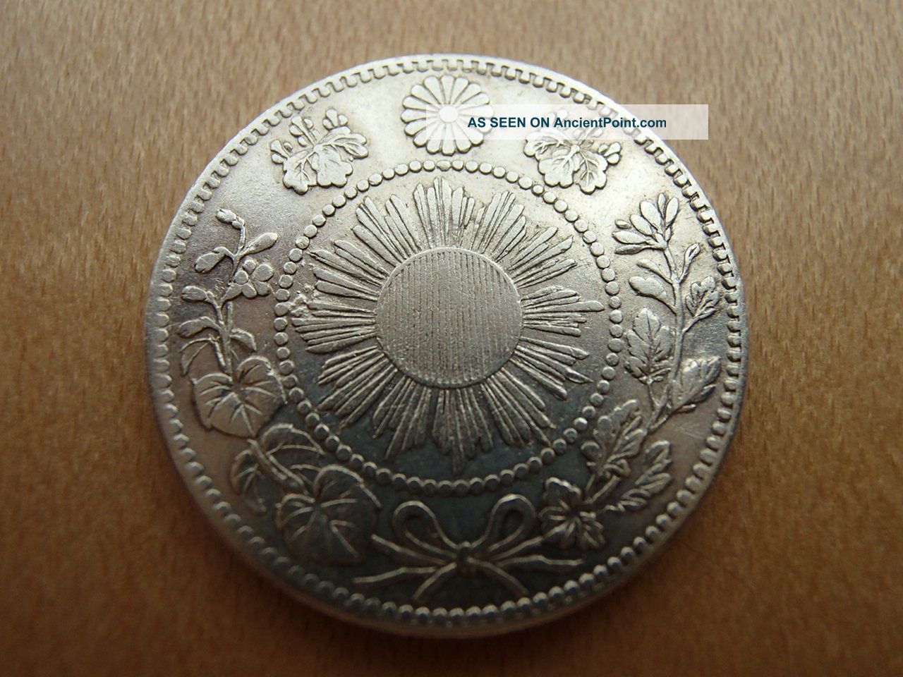 Japanese Old Coin / Rising Sun Dragon 10 Sen / 1870 / Silver Other Japanese Antiques photo