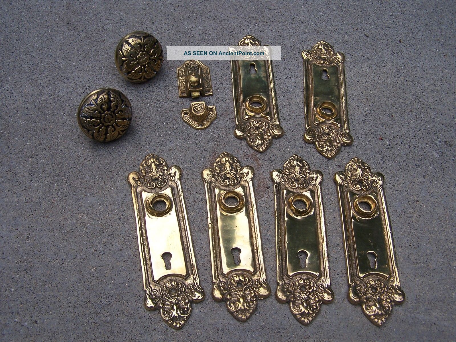 Vintage Style Brass Door Hardware Door Plates & Backplates photo