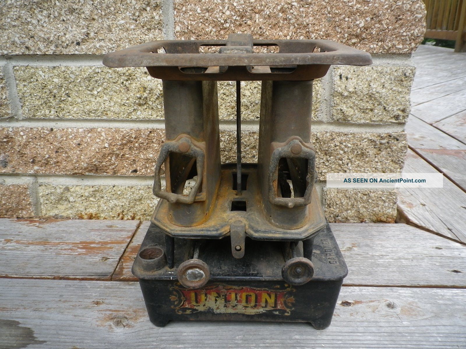 Antique Cast Iron Sad Iron Oil Heater Union Stove Gardner Mass Usa 1890s Stoves photo