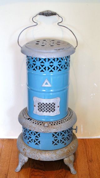 Antique Turquoise Enameled Perfection Smokeless Oil Kerosene Portable Heater 630 photo