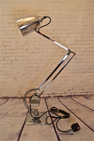 Polished Hadrill & Horstmann Counterpoise Desk Lamp Table Light photo
