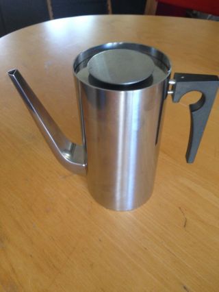 Cylinda - Line By Arne Jacobsen Stelton - Coffee Pot photo