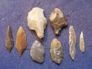 4 Paleolithic Aterian Tools (points And Scrappers),  And 4 Mesolithic Blades photo