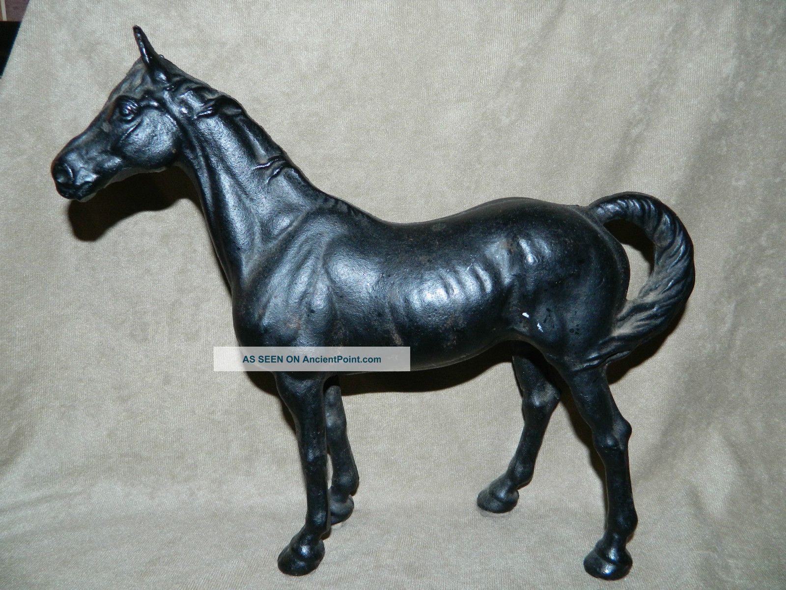 Vintage Hubley Cast Iron Horse Doorstop Metalware photo