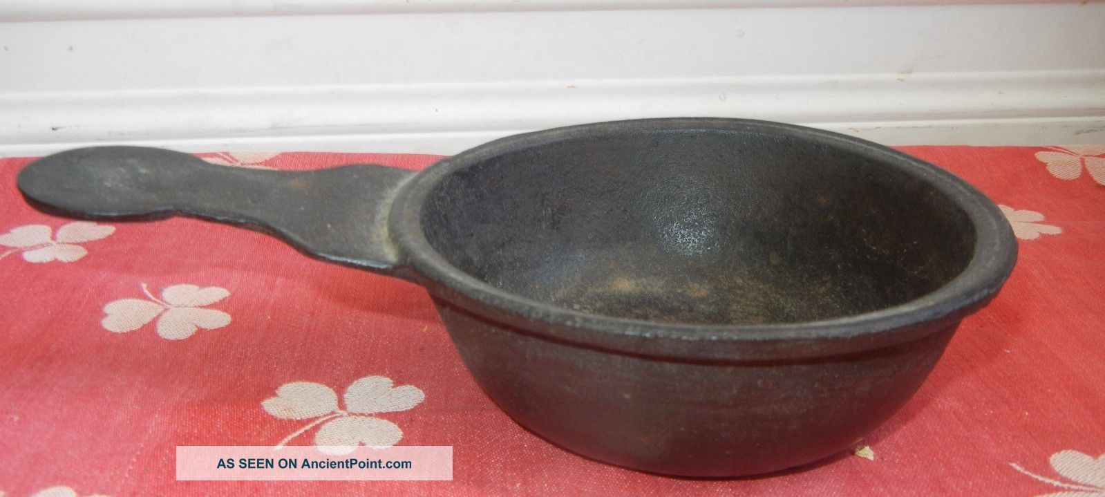 19c Cast Iron Gate Mark Baby Porringer Child ' S Bowl Primitive Aafa Primitives photo