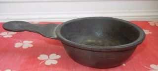 19c Cast Iron Gate Mark Baby Porringer Child ' S Bowl Primitive Aafa photo