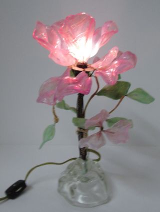 Stunning Vintage Handmade Opalescent Art Glass Boudoir Table Lamp Pink Flower Vg photo