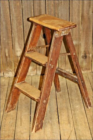 Vtg Wood Ladder 2 Step Kitchen Stool Display Brown Primitive Chic Country Shabby photo