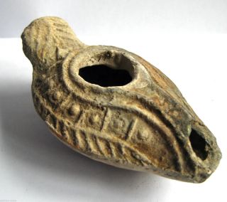 Finest Circa.  100 A.  D British Found Roman Period Terracotta Oil Lamp - Complete photo