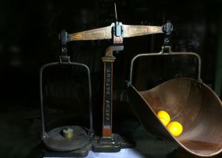 Antique W T Avery Cast Iron Produce Scale.  Birmingham 10 Lb photo