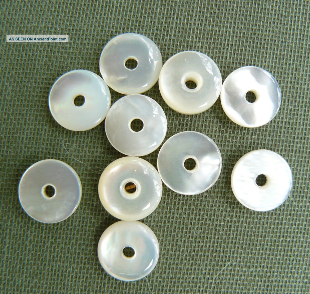 Antique Mother Of Pearl Buttons White Center Single Hole 8.  5mm - 40 Count Buttons photo