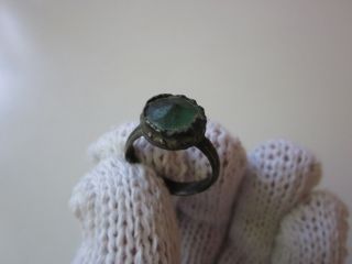 Top Explosive - Ancient Roman Period Bronze Ring With Green Stone photo