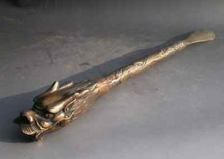 Js430 Rare,  Chinese Brass Carved Statue Dragon ' Shoehorn ' photo