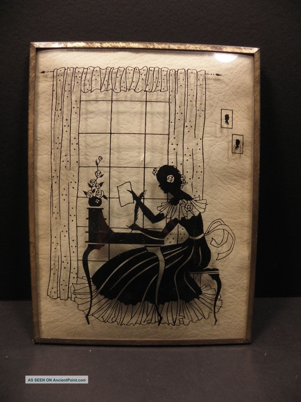Reverse Painted Silhouette Convex Glass Victorian Lady Black & White Framed The Americas photo